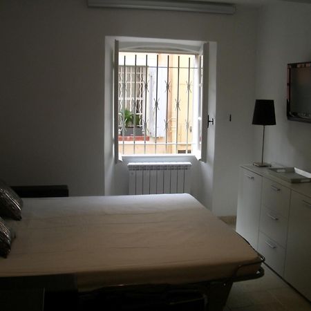 Appartement 3 Studios Centre Ville Saint Tropez Avec Parking Exterior foto